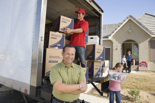 Local packing materials for apartments, offices, and storage needs in Kingscross