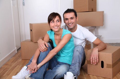 Local furniture removals service near Kingscross station
