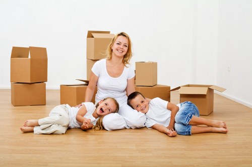 Confidential and compliant payment handling for Kingscross moving services