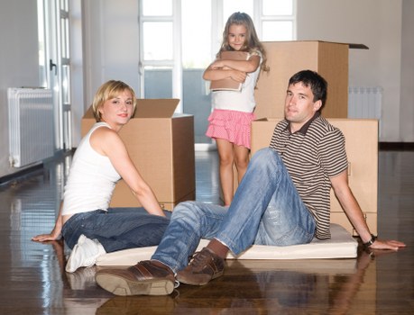 Residential furniture transport for a flat move in Kingscross
